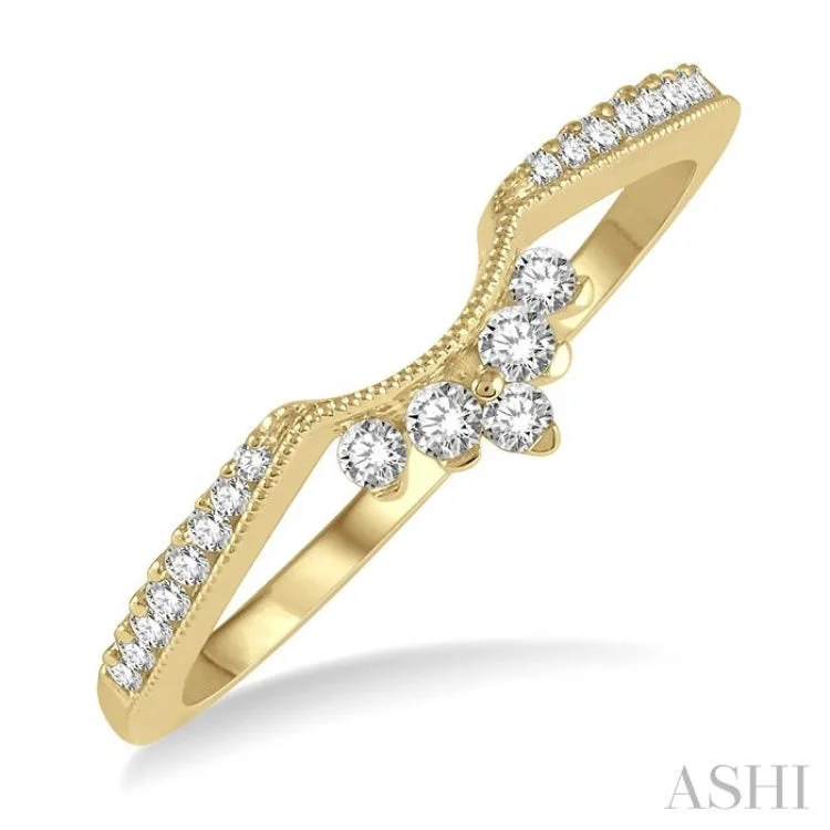 Large Diamond Wedding Ring-1/5 ctw Crown Arch Round Cut Diamond Wedding Band in 14K Yellow Gold