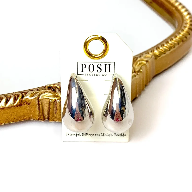 Retro Earrings for Women-Posh by Pink Panache | Small Raindrop Post Earrings in Silver