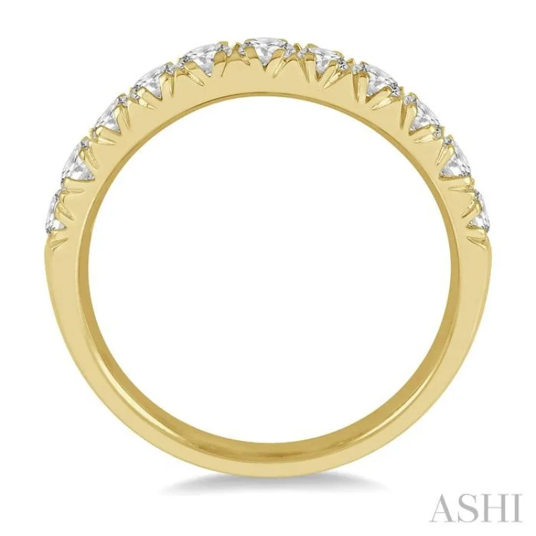 Designer Gold Ring-3/4 ctw 11 Stone Round Cut Diamond Wedding Band in 14K Yellow Gold