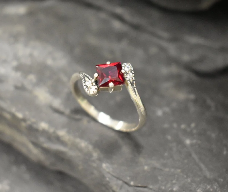 Luxury Gold Wedding Ring-Square Garnet Ring - Red Bypass Ring - Classy Vintage Ring