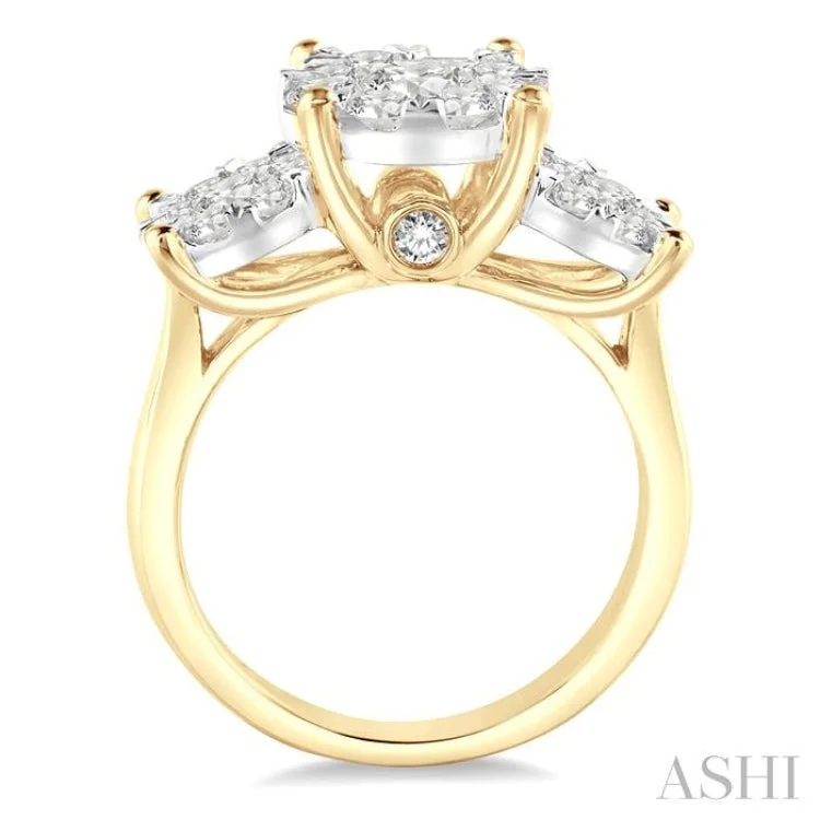 Designer Promise Ring-2 Ctw Lovebright Round Cut Diamond Ring in 14K Yellow and White Gold