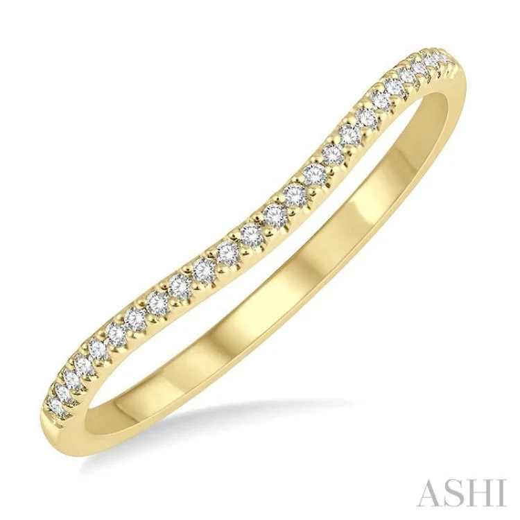 Stackable Rings for Women-1/10 Ctw Arched Center Round Cut Diamond Wedding Band in 14K Yellow Gold