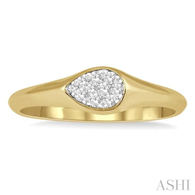 Classic Ring for Women-1/10 ctw Pear Shape Lovebright Diamond Ring in 14K Yellow and White Gold