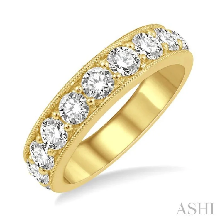 Vintage Engagement Ring with Diamonds-2 ctw Round Cut Diamond Wedding Band in 14K Yellow Gold