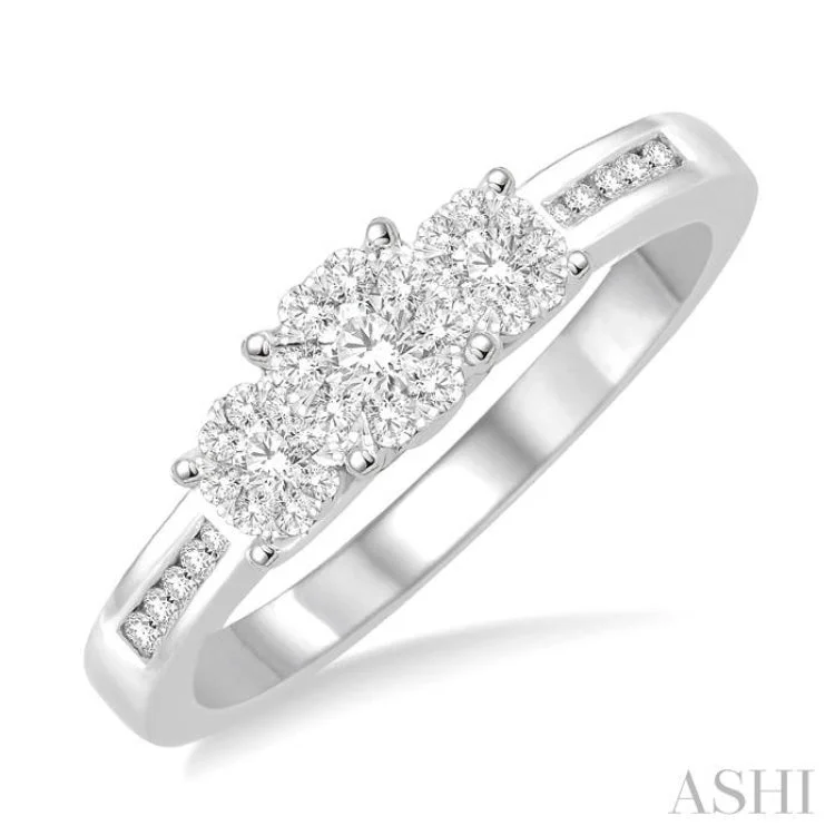 Dazzling Engagement Ring Set-1/3 Ctw Round Cut Diamond Lovebright Ring in 14K White Gold