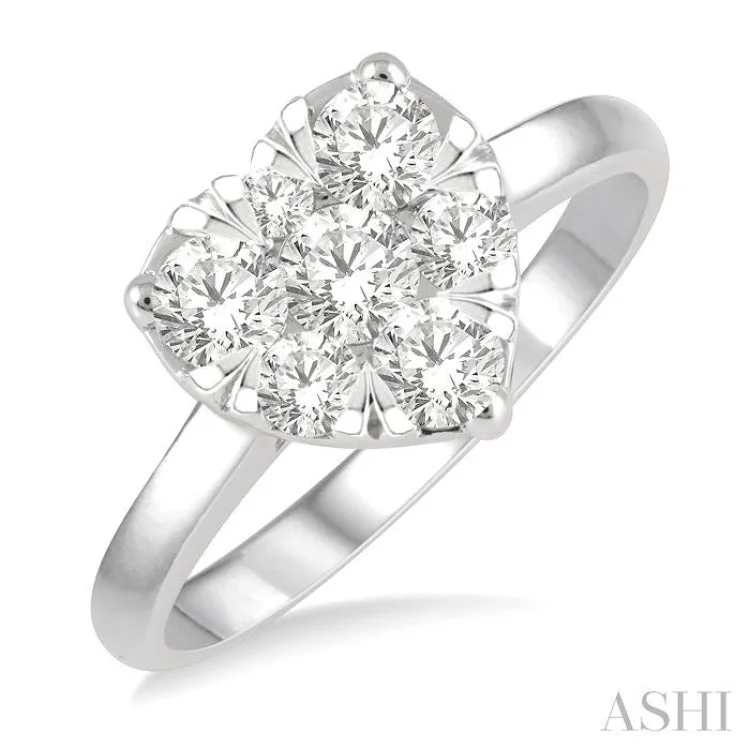 Platinum Wedding Ring-3/4 Ctw Round Cut Diamond Heart Shape Lovebright Ring in 14K White Gold