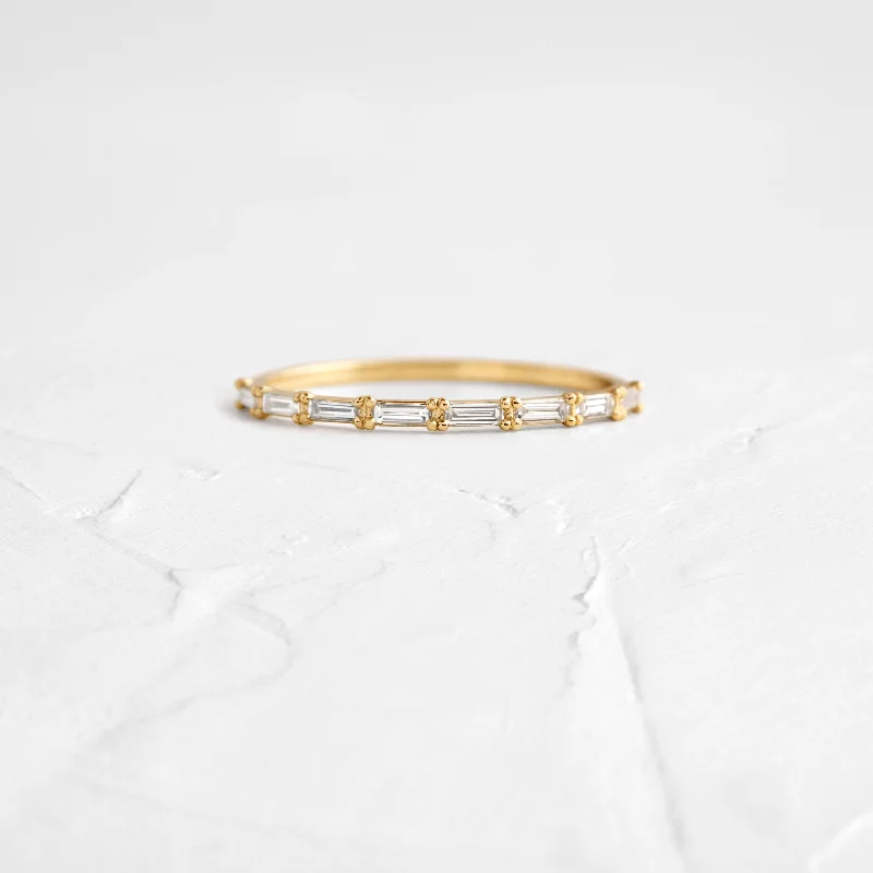 Diamond Ring for Wedding Day-Fluency Band